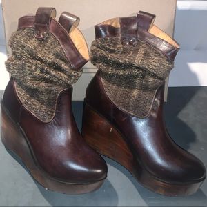 Beautiful Bed Stu wedge booties!  New in box.